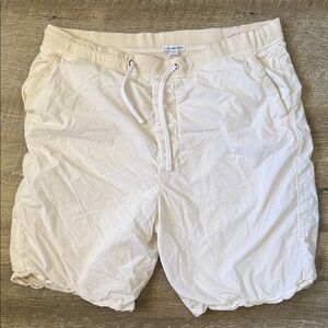 Men's James Perse Cream Shorts Size 4